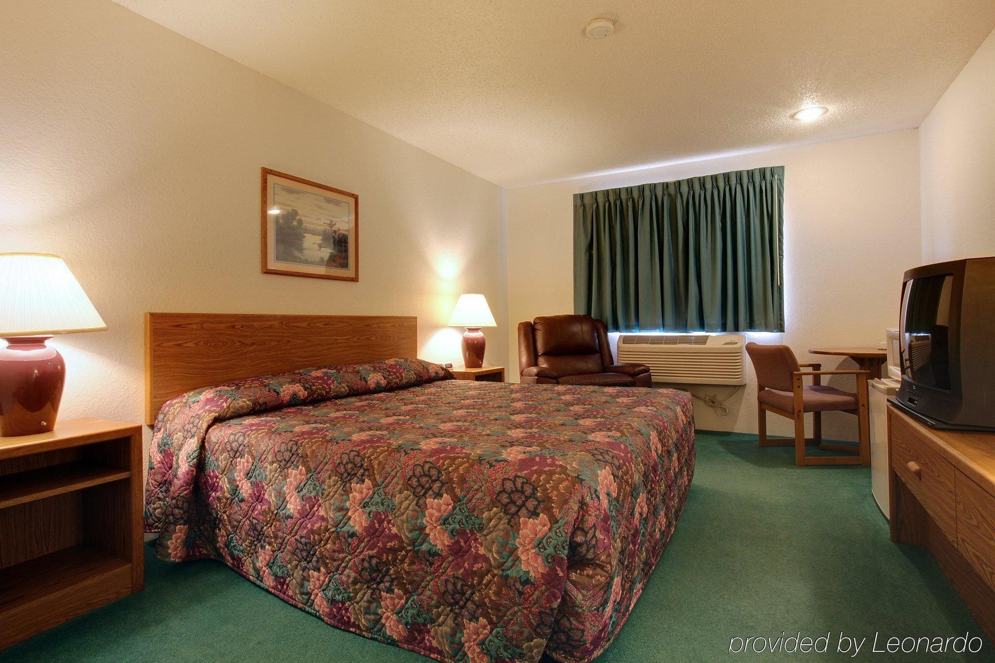 Americas Best Value Inn & Suites Cassville Roaring River Zimmer foto