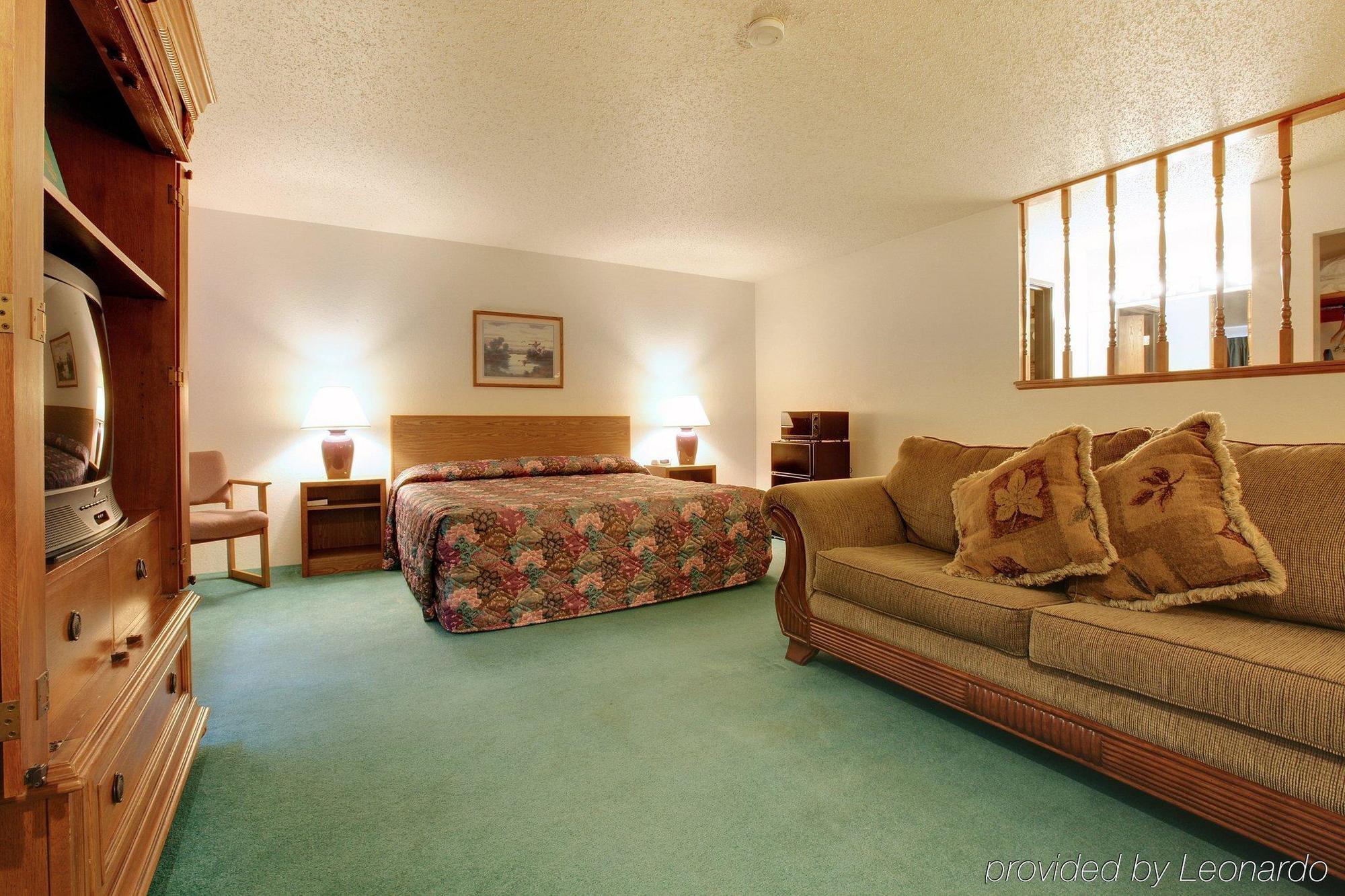 Americas Best Value Inn & Suites Cassville Roaring River Zimmer foto